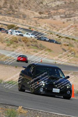 media/Oct-01-2022-Team Topak Racing (Sat) [[f860fb51be]]/2-Inter Low 2/session 2 turn 11/